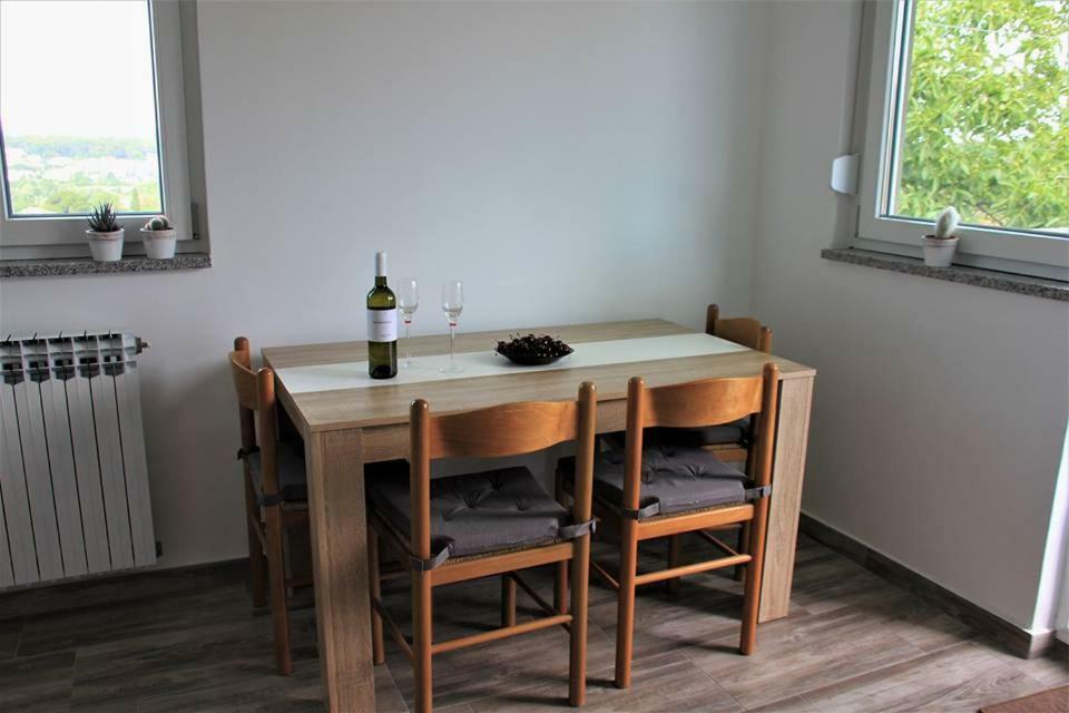 Apartment Piranesi With A Parking Space プーラ エクステリア 写真